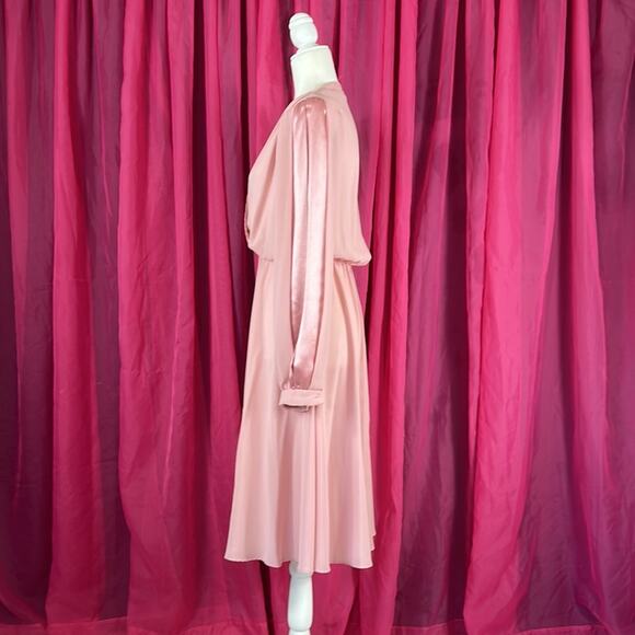 Vintage Unbranded chiffon satin, semi sheer midi dress, size med - Picture 2 of 8